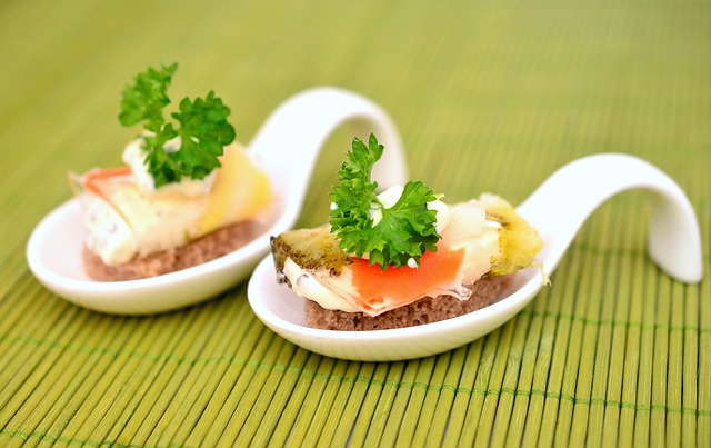 Zero waste w gastronomii: Jak restauracje mogą walczyć z marnotrawstwem